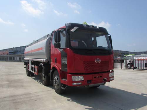 解放小三軸油罐車圖片 解放小三軸油罐車圖片