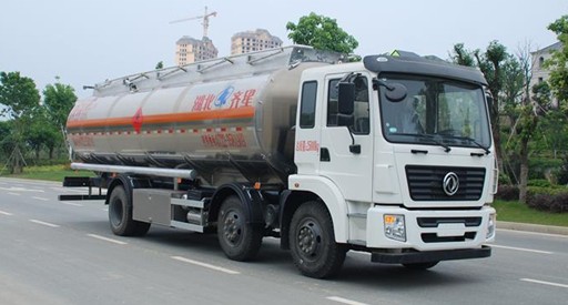 �|�L(f��ng)ǰ�ĺ����X�Ͻ��͹�܇(ch��)�DƬ