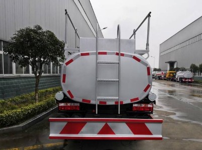 �|�L(f��ng)�������{(l��n)�ƹ�Һ܇