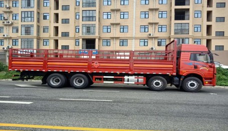 解放焊v前四后八(8x4)氣瓶運輸車 解放焊v前四后八(8x4)氣瓶運輸車