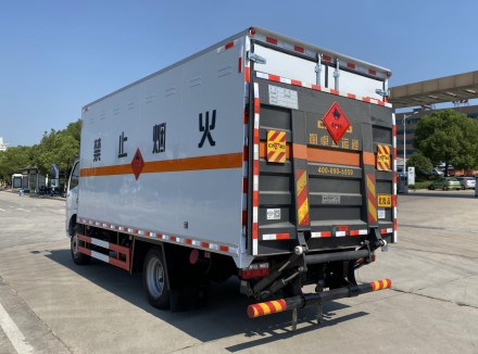 ��(gu��)���|�L(f��ng)�P����5.15�������ȼҺ�w��ʽ�\(y��n)ݔ܇