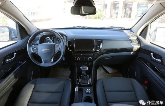 �c���ʮ�D-MAX����ԽҰ��픷�܇�DƬ