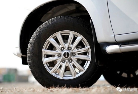 �c���ʮ�D-MAX����ԽҰ��픷�܇�DƬ