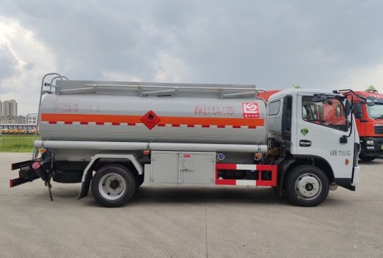 ��(gu��)���|�L(f��ng)������8������܇(ch��)/�\(y��n)��܇(ch��)�DƬ