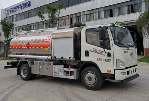 һ�����u���J6F-6���w�C(j��)����܇�DƬ