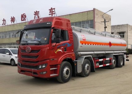 力神油罐車 力神油罐車