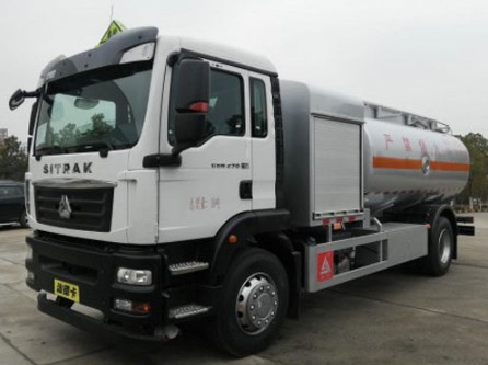 ���쳿���w�C(j��)����܇(ch��)