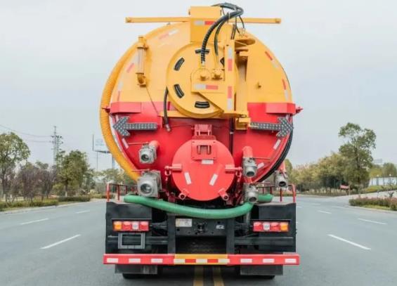 �������ǰ�ĺ����ϴ����܇