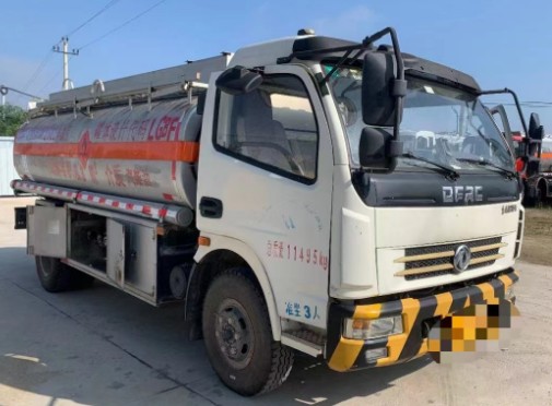 ����8������܇���ؑc����