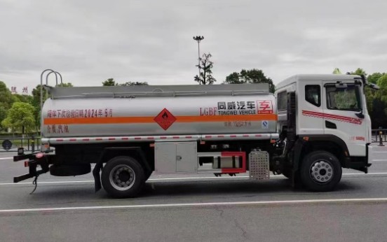 13���|�L�A��DV5�͹�܇