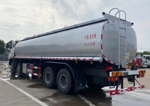 ��������ǰ�ĺ�˹�Һ܇