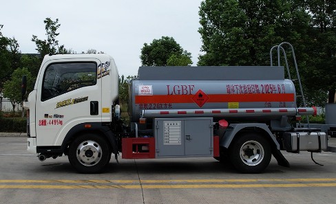 2.6�����������{(l��n)�Ƽ���܇(ch��)_�|����YZR5047GJYZ6Q�ͼ���܇(ch��)