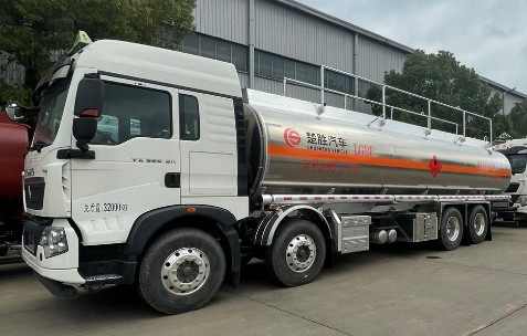 ��������ǰ�ĺ��29.3���X�Ͻ��\(y��n)��܇(ch��)_������CSC5329GYYLZ6���X�Ͻ��\(y��n)��܇(ch��)