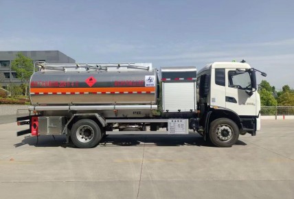 �|�L���\13.5���w�C����܇_�R����QXC5180GJYD6A���w�C����܇