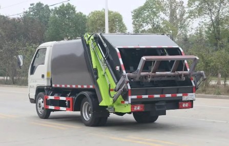 ����С��֮��4�����sʽ����܇_���s����܇���a(ch��n)�S��