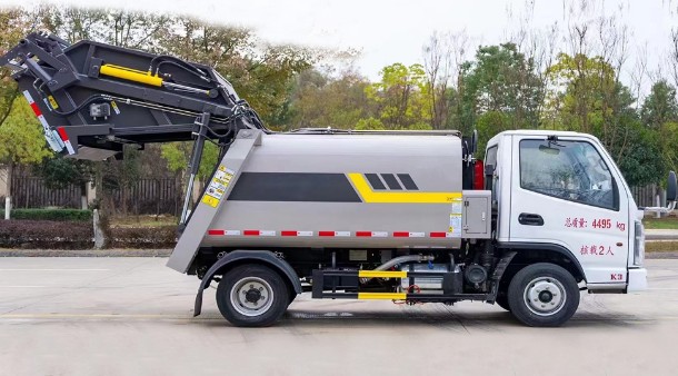 ��(gu��)���{(l��n)�Ɖ��s����܇,4���P�R���s����܇