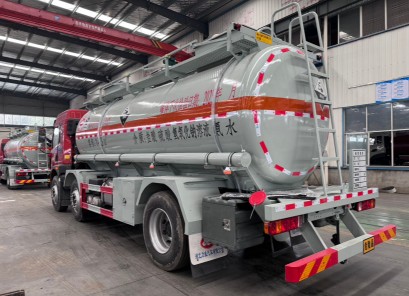 �����VС���S���gƷ��܇_���}�������܇_Һ�A��ȩ��ʽ�\ݔ܇